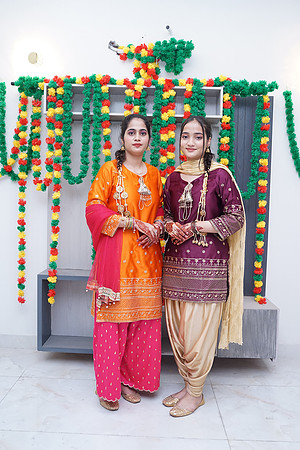 Fayyaz Mehndi 00103