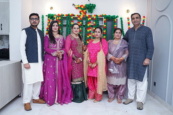 Fayyaz Mehndi 00144
