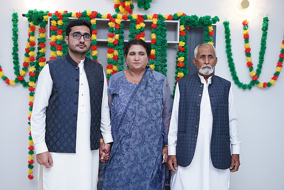 Fayyaz Mehndi 00148