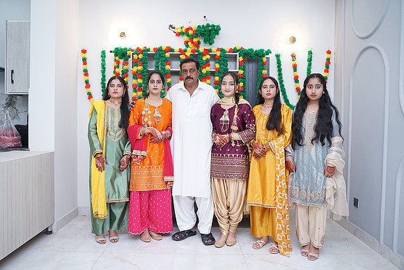 Fayyaz Mehndi 00193