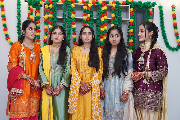 Fayyaz Mehndi 00197