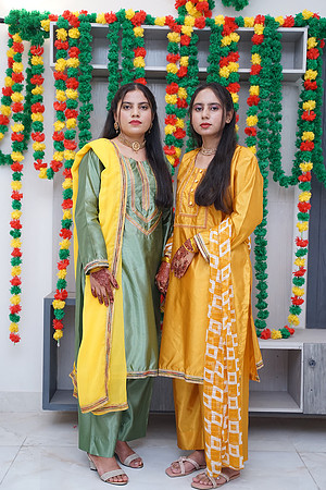 Fayyaz Mehndi 00199
