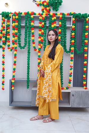 Fayyaz Mehndi 00206