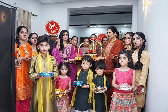 Fayyaz Mehndi 00278