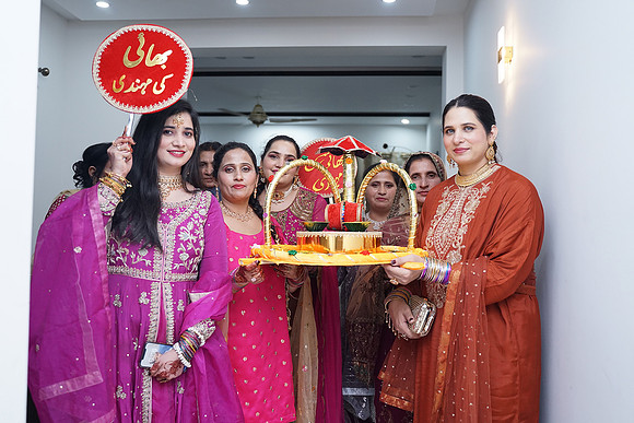 Fayyaz Mehndi 00284