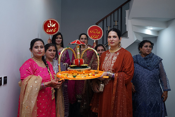 Fayyaz Mehndi 00293