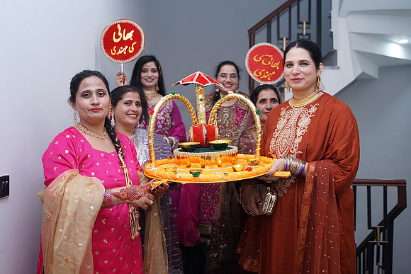 Fayyaz Mehndi 00294