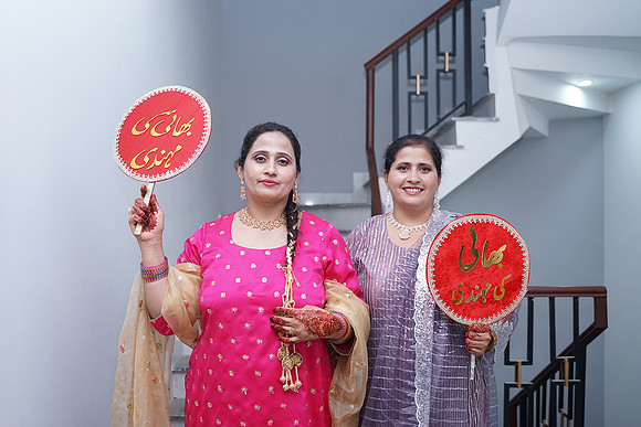 Fayyaz Mehndi 00300