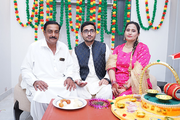 Fayyaz Mehndi 00362