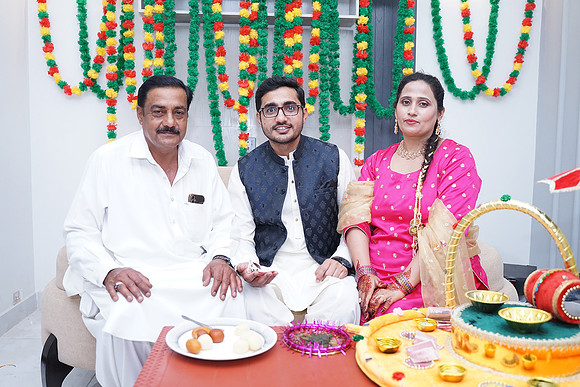 Fayyaz Mehndi 00363