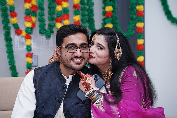 Fayyaz Mehndi 00373