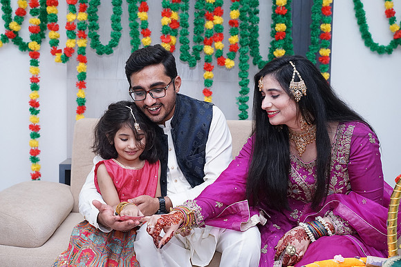Fayyaz Mehndi 00378