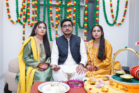 Fayyaz Mehndi 00382