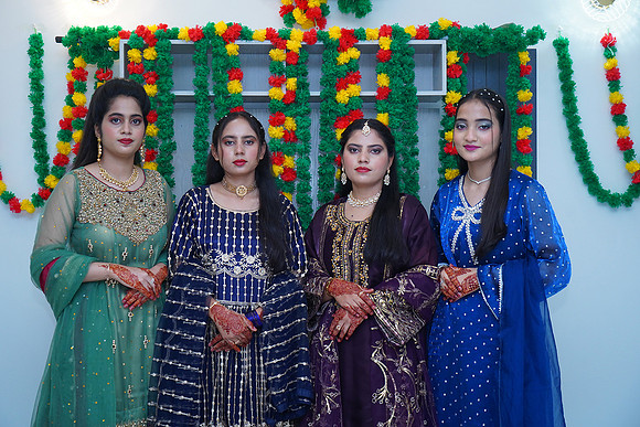 Fayaz & Aqdus Barat 00018