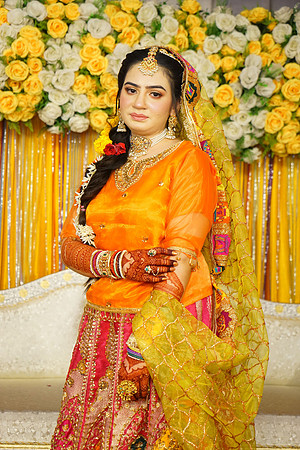 Rafiya & Fahad Mehndi 00027