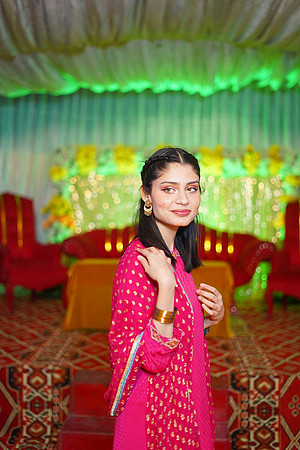 Mehran & Zikra Mehndi 00010
