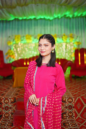 Mehran & Zikra Mehndi 00008