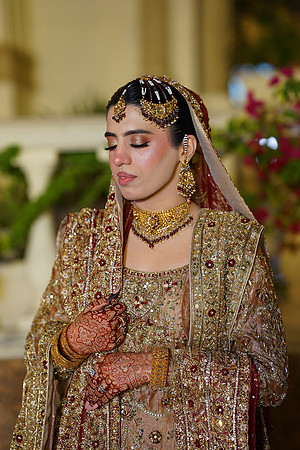 Sharjeel & Momina Barat 00027