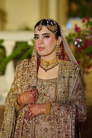 Sharjeel & Momina Barat 00030