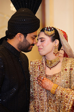 Sharjeel & Momina Barat 00075