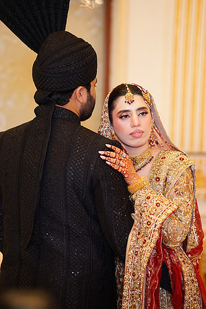 Sharjeel & Momina Barat 00100