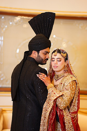 Sharjeel & Momina Barat 00103