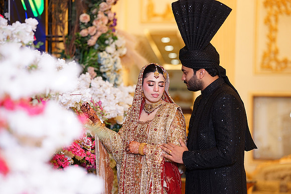 Sharjeel & Momina Barat 00151