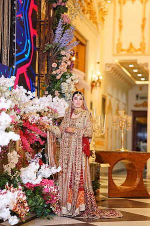 Sharjeel & Momina Barat 00153