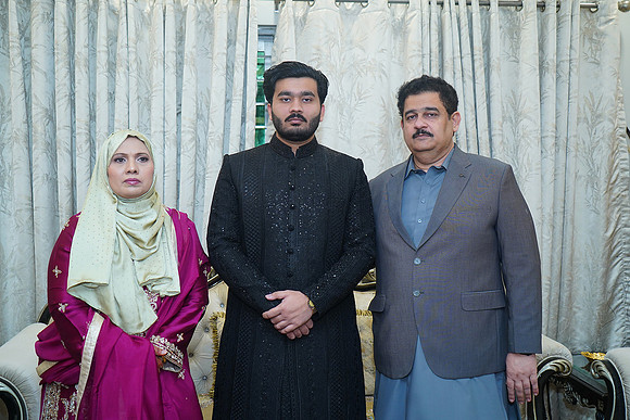 Sharjeel & Momina Barat 00172
