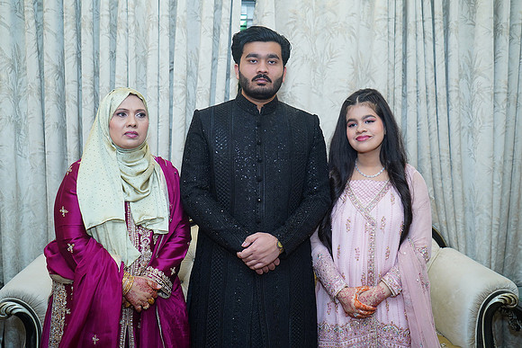 Sharjeel & Momina Barat 00176