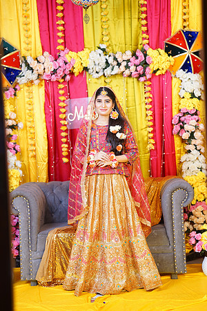 Ayesha & Ajmal Mehndi 00089