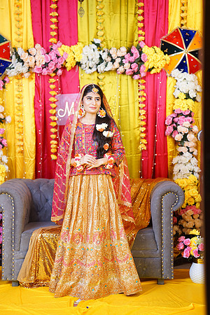 Ayesha & Ajmal Mehndi 00093