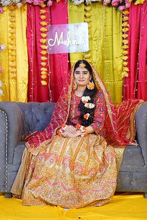 Ayesha & Ajmal Mehndi 00121