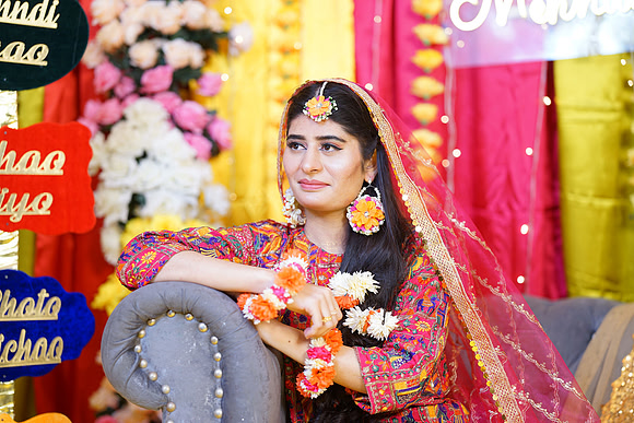 Ayesha & Ajmal Mehndi 00138
