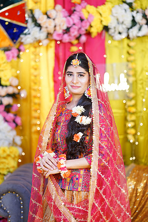 Ayesha & Ajmal Mehndi 00149