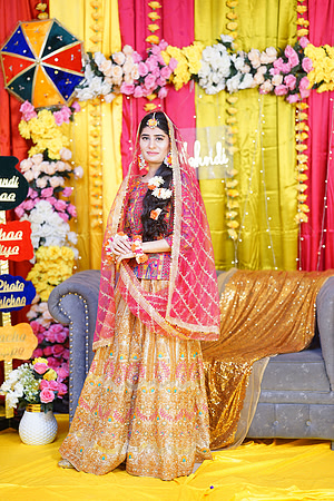 Ayesha & Ajmal Mehndi 00148