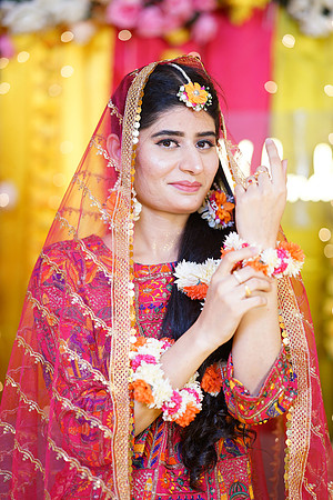 Ayesha & Ajmal Mehndi 00155