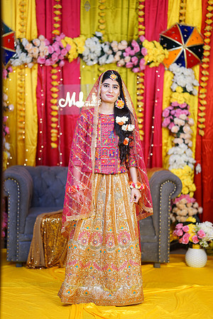 Ayesha & Ajmal Mehndi 00156
