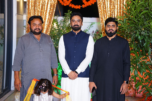 Ayesha & Ajmal Mehndi 00185