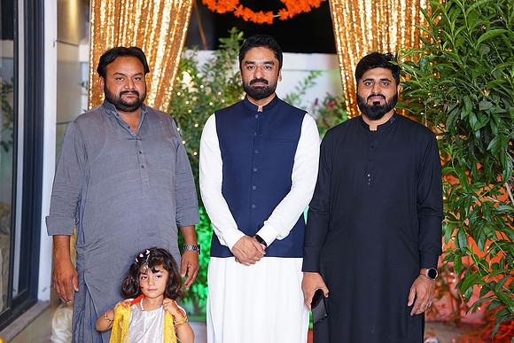 Ayesha & Ajmal Mehndi 00186