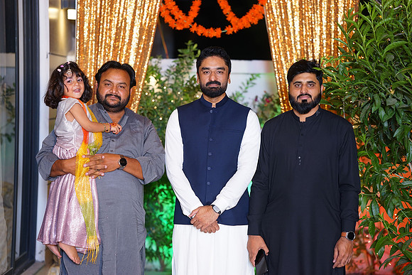 Ayesha & Ajmal Mehndi 00188