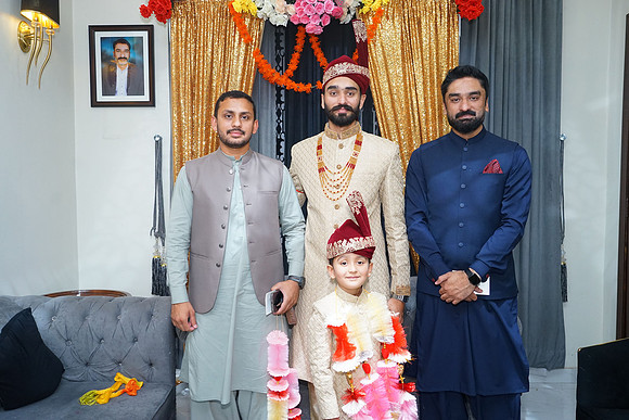 Ajmal & Faiza Barat 00042