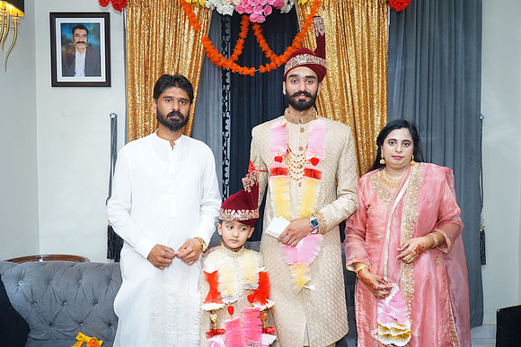 Ajmal & Faiza Barat 00045