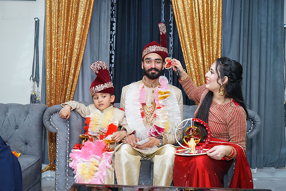Ajmal & Faiza Barat 00049