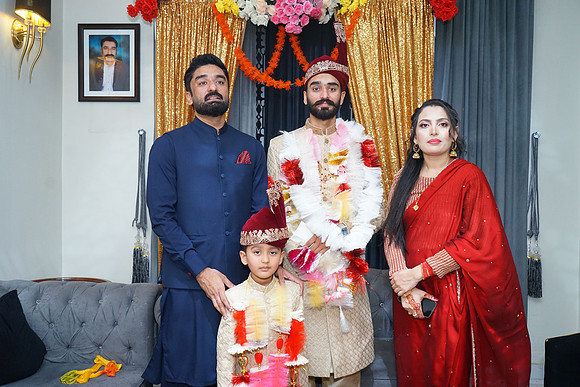 Ajmal & Faiza Barat 00052