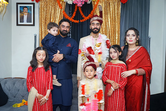 Ajmal & Faiza Barat 00055