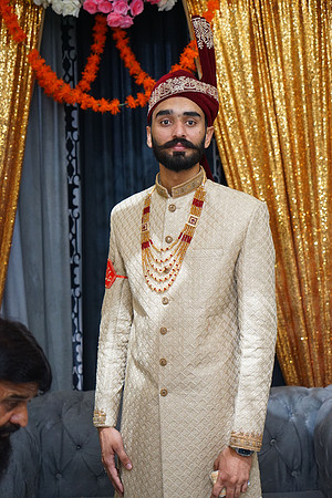 Ajmal & Faiza Barat 00068
