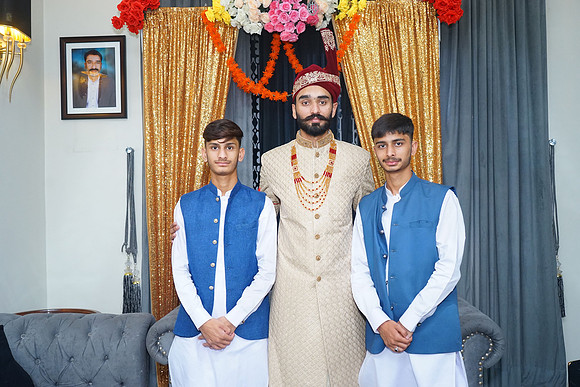 Ajmal & Faiza Barat 00074
