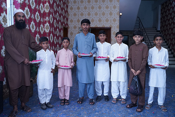Ajmal & Faiza Barat 00087