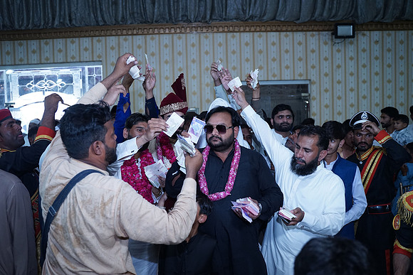 Ajmal & Faiza Barat 00118